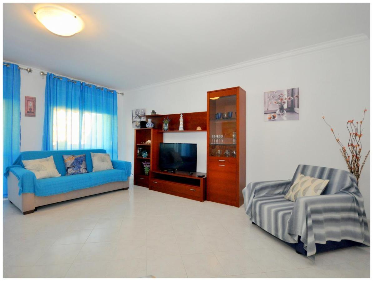 Apartamentos Capitolina Quarteira Luaran gambar