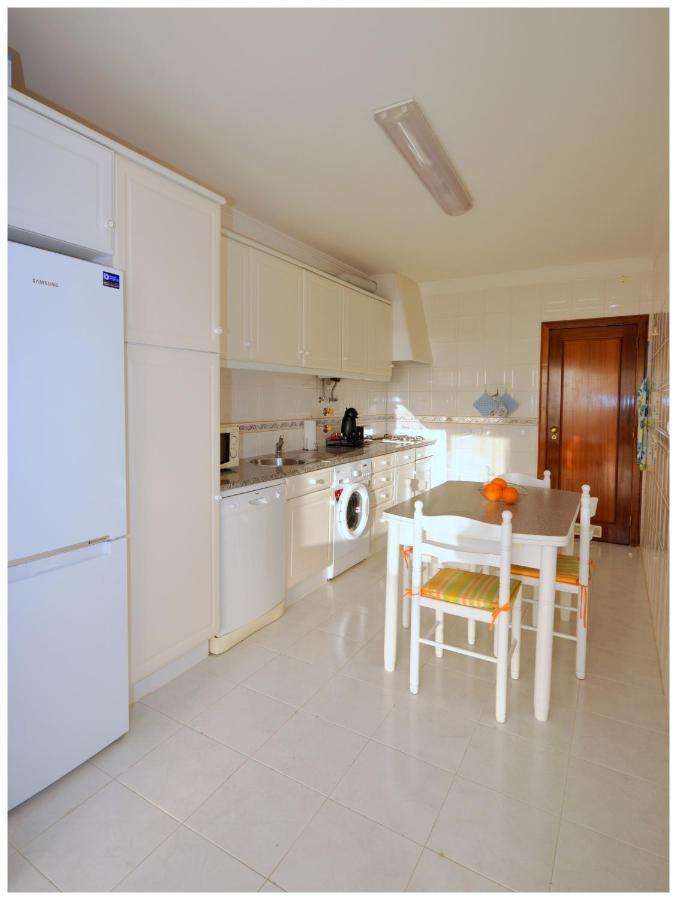 Apartamentos Capitolina Quarteira Luaran gambar
