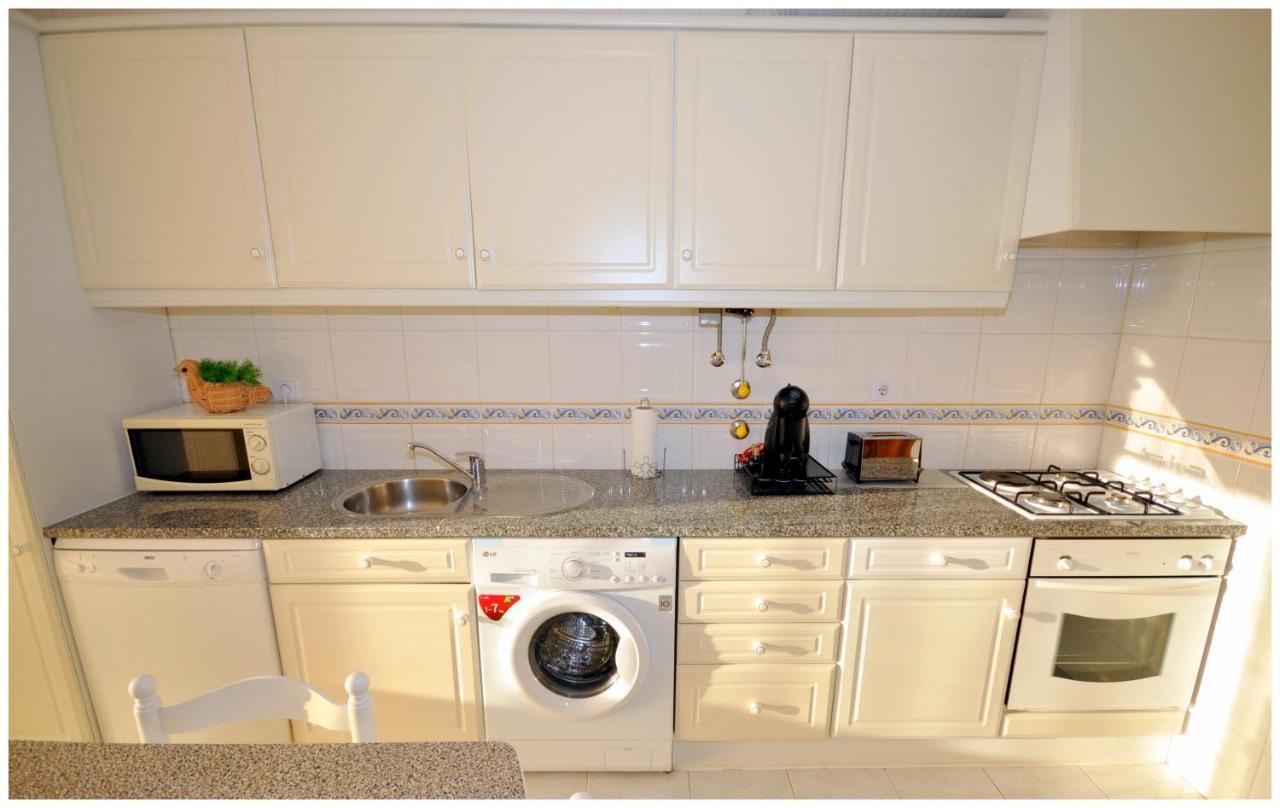 Apartamentos Capitolina Quarteira Luaran gambar