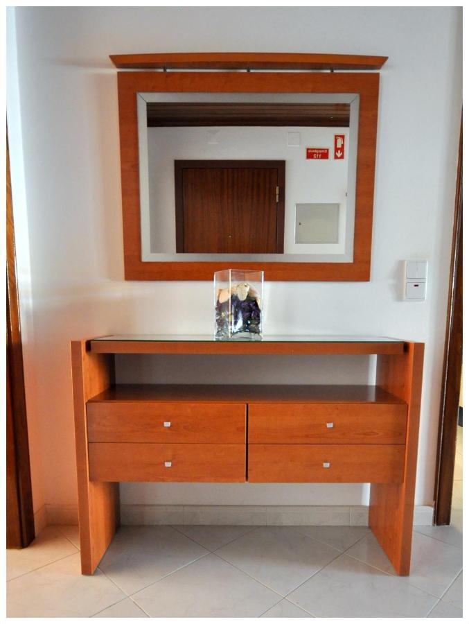Apartamentos Capitolina Quarteira Luaran gambar