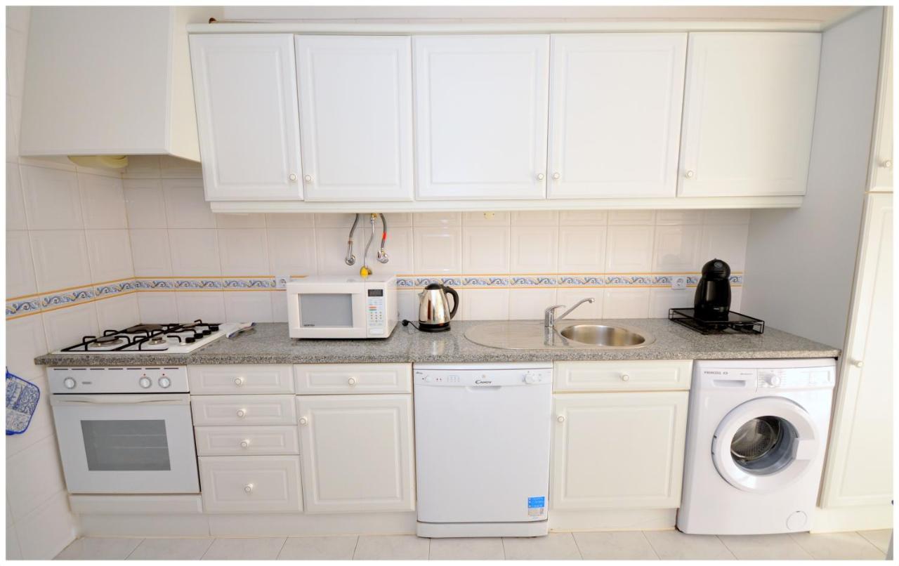 Apartamentos Capitolina Quarteira Luaran gambar