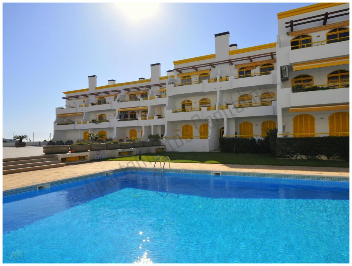 Apartamentos Capitolina Quarteira Luaran gambar